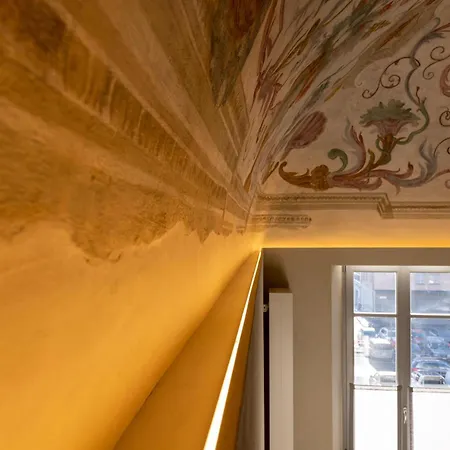 Des Barons - Palais Ansermin - Dimora Storica * 奥斯塔