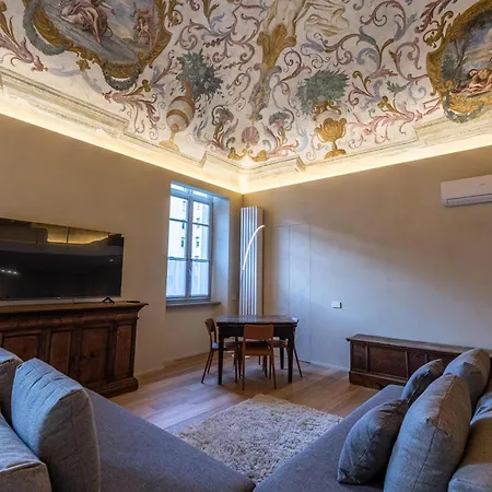 Des Barons - Palais Ansermin - Dimora Storica Apartament *