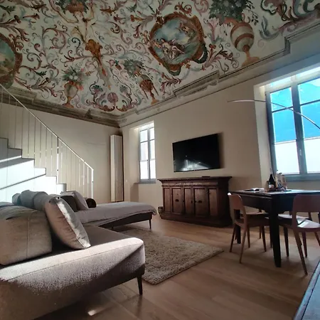 Apartment Des Barons - Palais Ansermin - Dimora Storica
