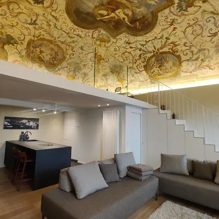 Des Barons - Palais Ansermin - Dimora Storica Apartment