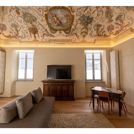 Des Barons - Palais Ansermin - Dimora Storica Apartment Aosta